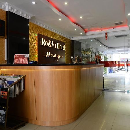 ג'קרטה Hotel Rovi Boutique מראה חיצוני תמונה