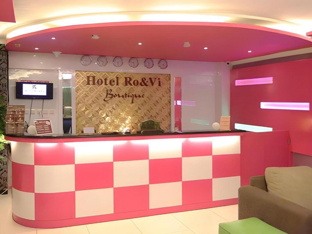 ג'קרטה Hotel Rovi Boutique מראה חיצוני תמונה