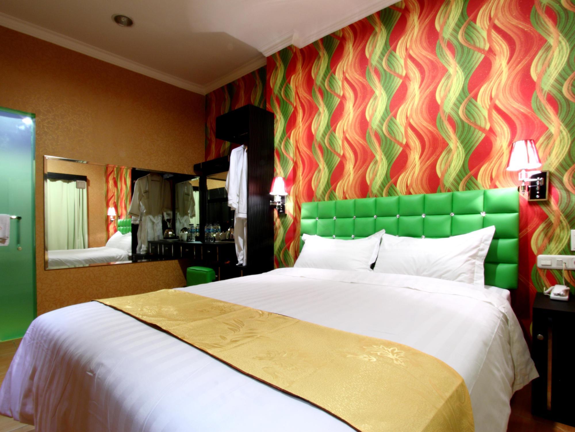 ג'קרטה Hotel Rovi Boutique מראה חיצוני תמונה