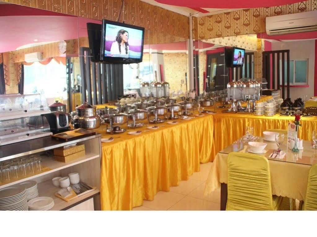 ג'קרטה Hotel Rovi Boutique מראה חיצוני תמונה